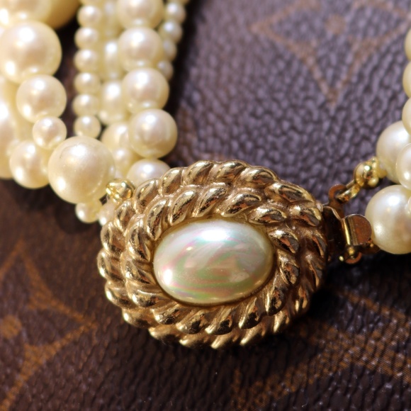 Carolee Elegant Six Strand Simulated Pearl Necklace with Gorgeous Clasp - Picture 10 of 15